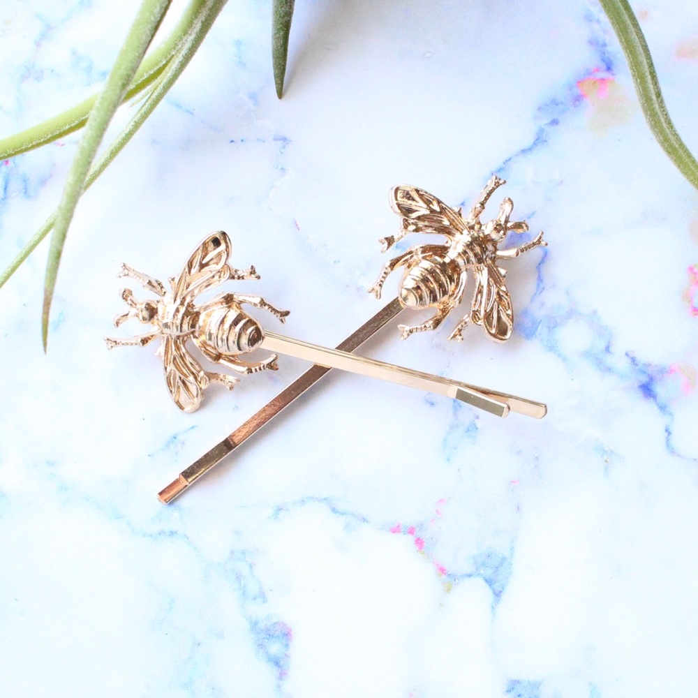 Sweet Bees Hair Pins - Picture 3 of 4